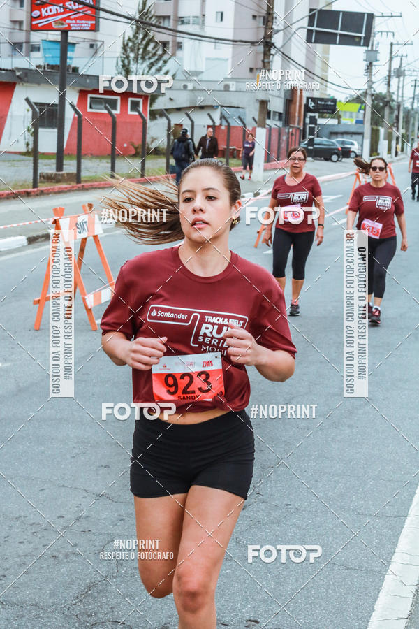 Buy your photos of the eventSANTANDER TRACK&FIELD RUN SERIES Mogi Shopping on Fotop