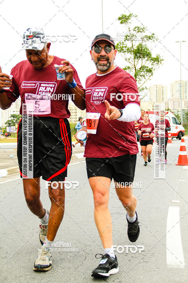 Buy your photos of the eventSANTANDER TRACK&FIELD RUN SERIES Mogi Shopping on Fotop