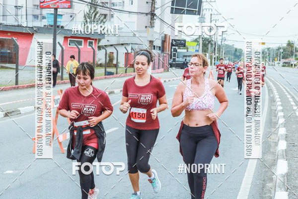 Buy your photos of the eventSANTANDER TRACK&FIELD RUN SERIES Mogi Shopping on Fotop