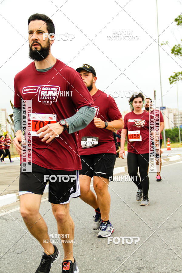 Buy your photos of the eventSANTANDER TRACK&FIELD RUN SERIES Mogi Shopping on Fotop