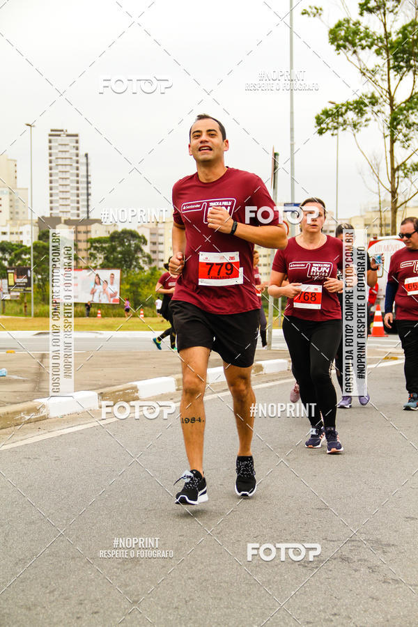 Buy your photos of the eventSANTANDER TRACK&FIELD RUN SERIES Mogi Shopping on Fotop