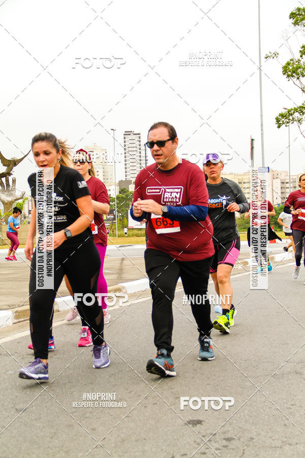 Buy your photos of the eventSANTANDER TRACK&FIELD RUN SERIES Mogi Shopping on Fotop