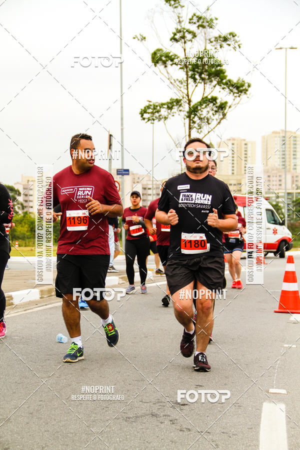 Buy your photos of the eventSANTANDER TRACK&FIELD RUN SERIES Mogi Shopping on Fotop