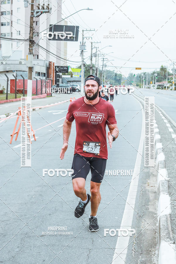 Buy your photos of the eventSANTANDER TRACK&FIELD RUN SERIES Mogi Shopping on Fotop