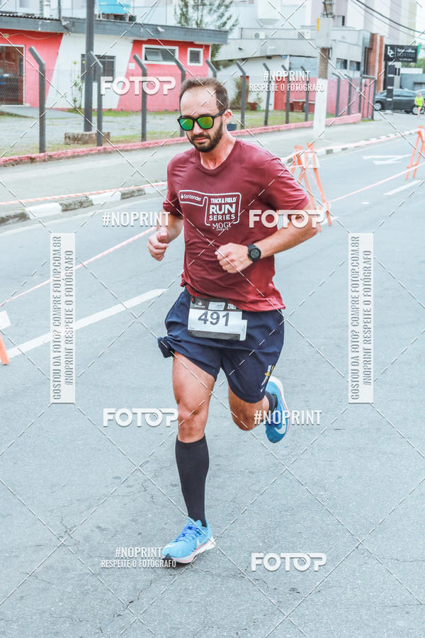 Buy your photos of the eventSANTANDER TRACK&FIELD RUN SERIES Mogi Shopping on Fotop