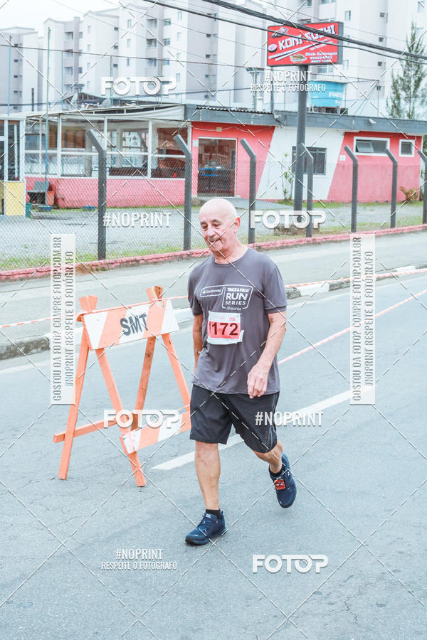 Buy your photos of the eventSANTANDER TRACK&FIELD RUN SERIES Mogi Shopping on Fotop