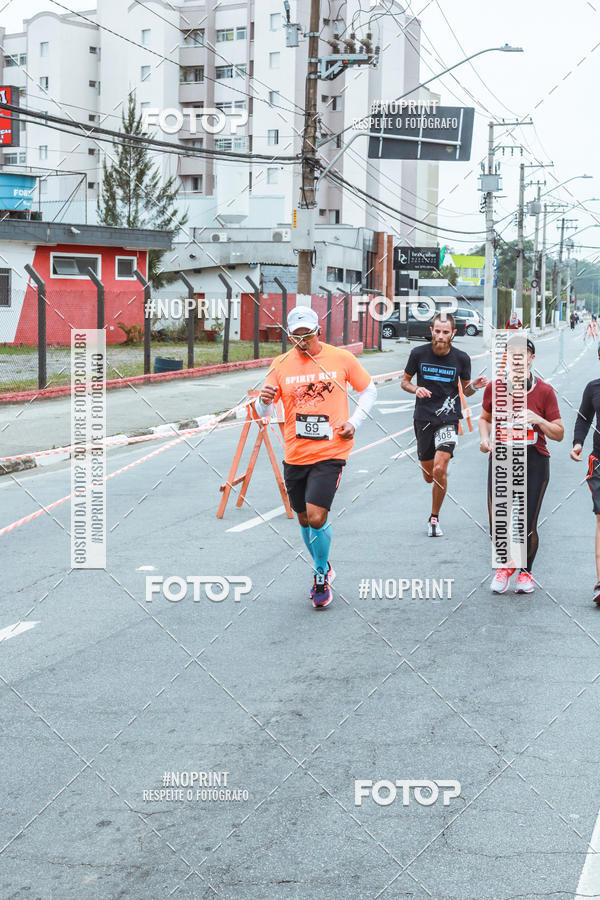 Buy your photos of the eventSANTANDER TRACK&FIELD RUN SERIES Mogi Shopping on Fotop