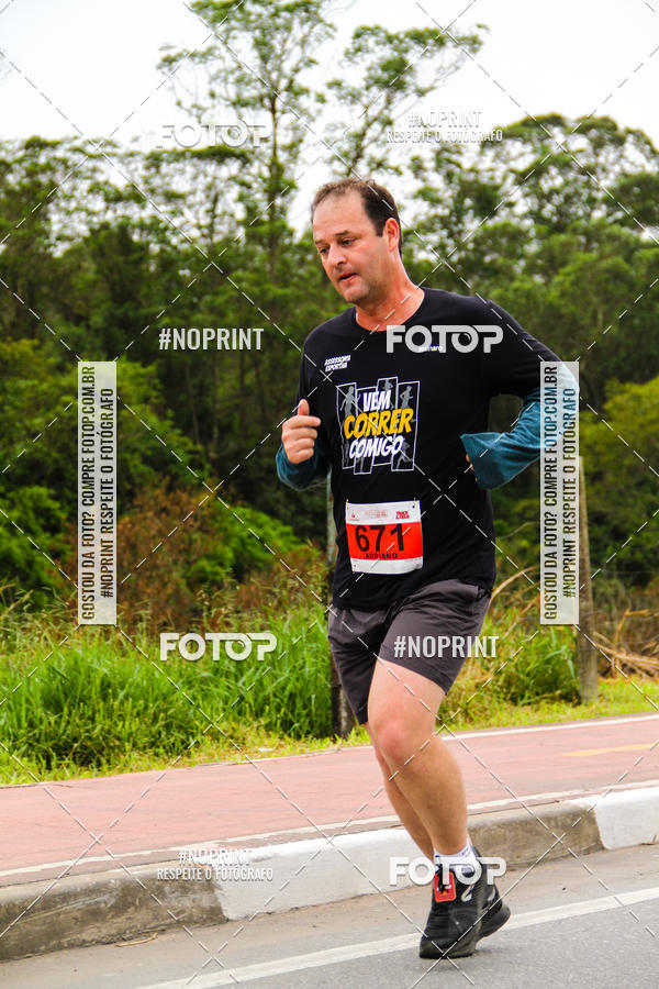 Buy your photos of the eventSANTANDER TRACK&FIELD RUN SERIES Mogi Shopping on Fotop