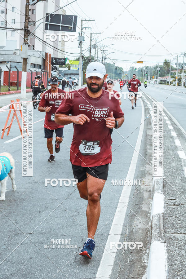 Compra tus fotos del eventoSANTANDER TRACK&FIELD RUN SERIES Mogi Shopping En Fotop