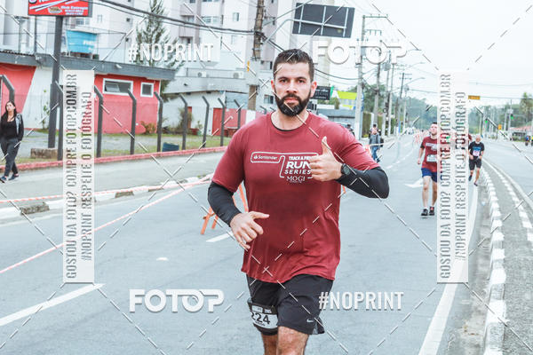 Compra tus fotos del eventoSANTANDER TRACK&FIELD RUN SERIES Mogi Shopping En Fotop