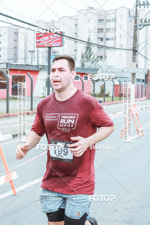 Buy your photos of the eventSANTANDER TRACK&FIELD RUN SERIES Mogi Shopping on Fotop