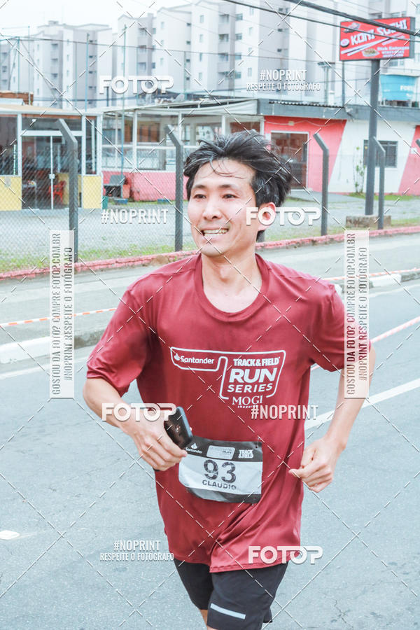 Buy your photos of the eventSANTANDER TRACK&FIELD RUN SERIES Mogi Shopping on Fotop