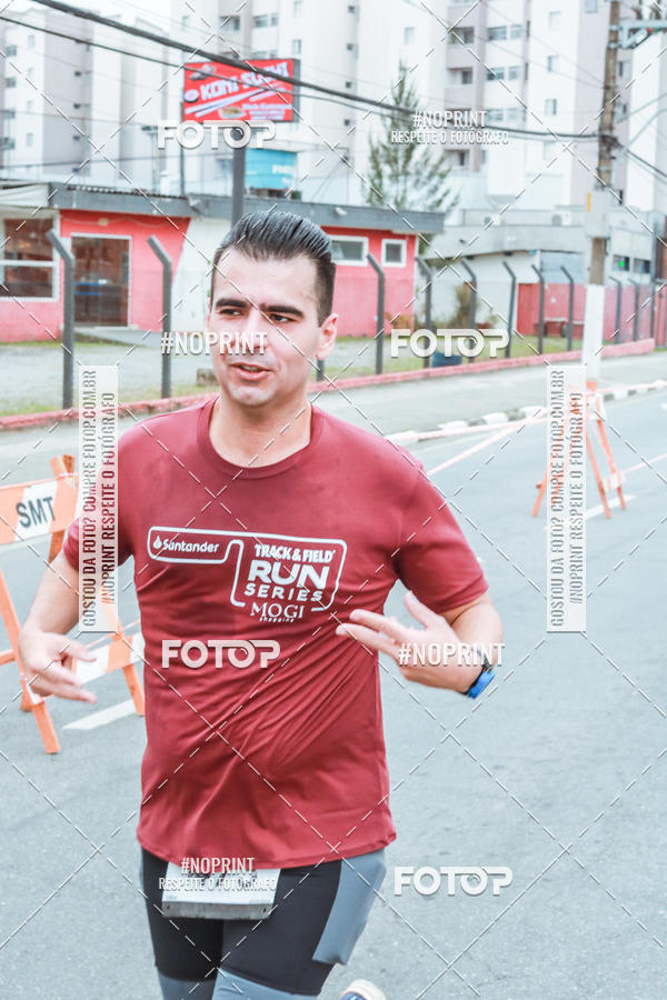 Buy your photos of the eventSANTANDER TRACK&FIELD RUN SERIES Mogi Shopping on Fotop