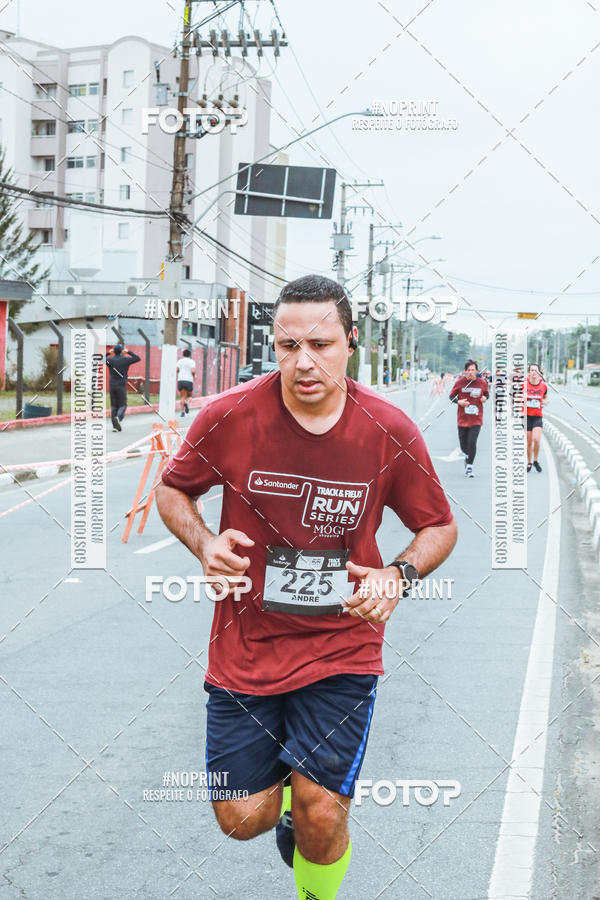 Buy your photos of the eventSANTANDER TRACK&FIELD RUN SERIES Mogi Shopping on Fotop