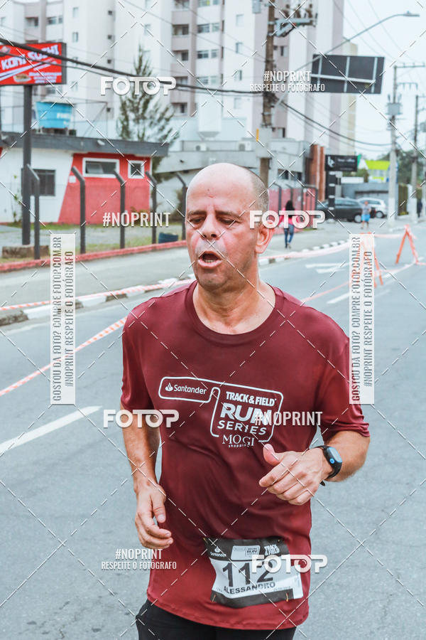 Buy your photos of the eventSANTANDER TRACK&FIELD RUN SERIES Mogi Shopping on Fotop