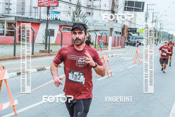 Achetez vos photos de l'vnementSANTANDER TRACK&FIELD RUN SERIES Mogi Shopping sur Fotop