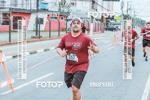 Achetez vos photos de l'vnementSANTANDER TRACK&FIELD RUN SERIES Mogi Shopping sur Fotop