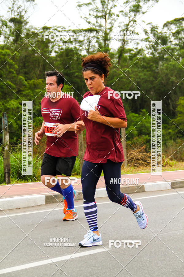 Buy your photos of the eventSANTANDER TRACK&FIELD RUN SERIES Mogi Shopping on Fotop