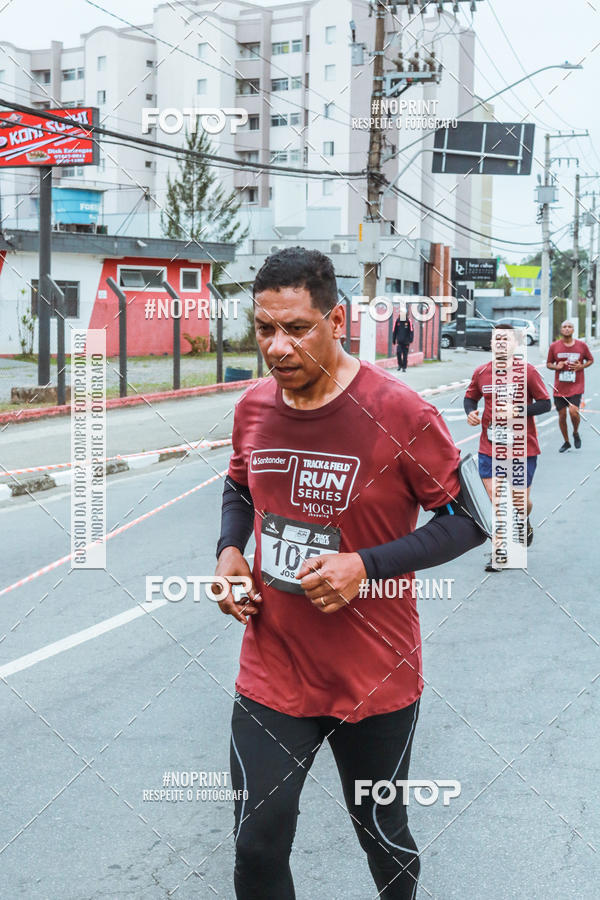 Buy your photos of the eventSANTANDER TRACK&FIELD RUN SERIES Mogi Shopping on Fotop