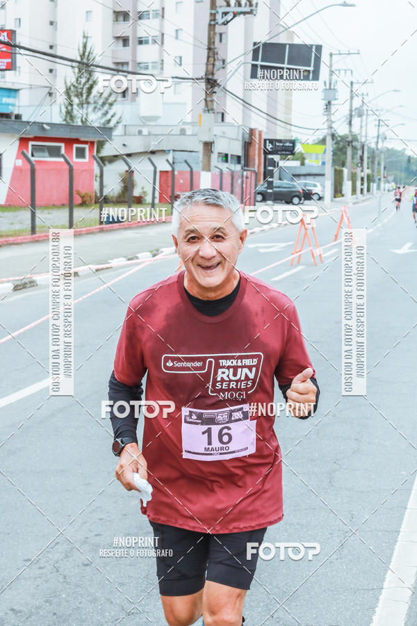 Buy your photos of the eventSANTANDER TRACK&FIELD RUN SERIES Mogi Shopping on Fotop