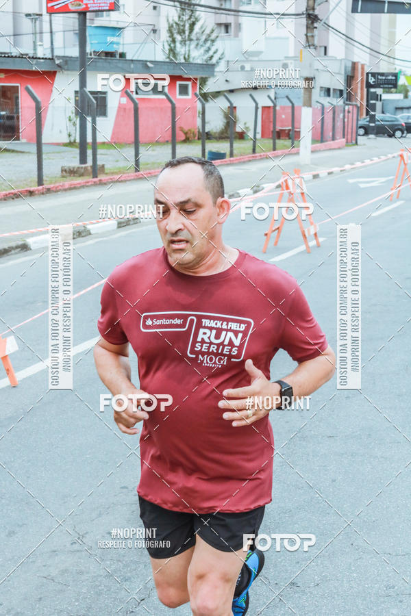 Buy your photos of the eventSANTANDER TRACK&FIELD RUN SERIES Mogi Shopping on Fotop