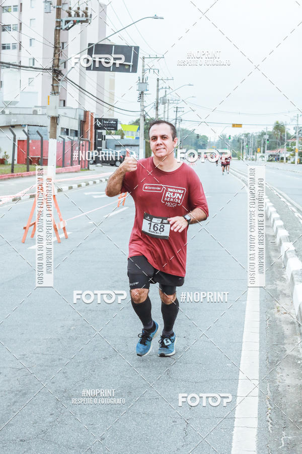 Buy your photos of the eventSANTANDER TRACK&FIELD RUN SERIES Mogi Shopping on Fotop