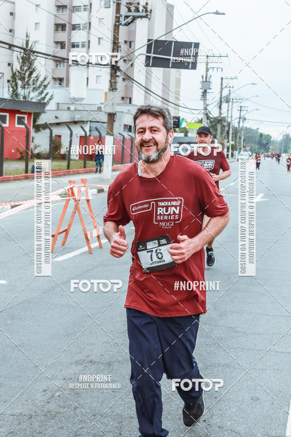 Buy your photos of the eventSANTANDER TRACK&FIELD RUN SERIES Mogi Shopping on Fotop