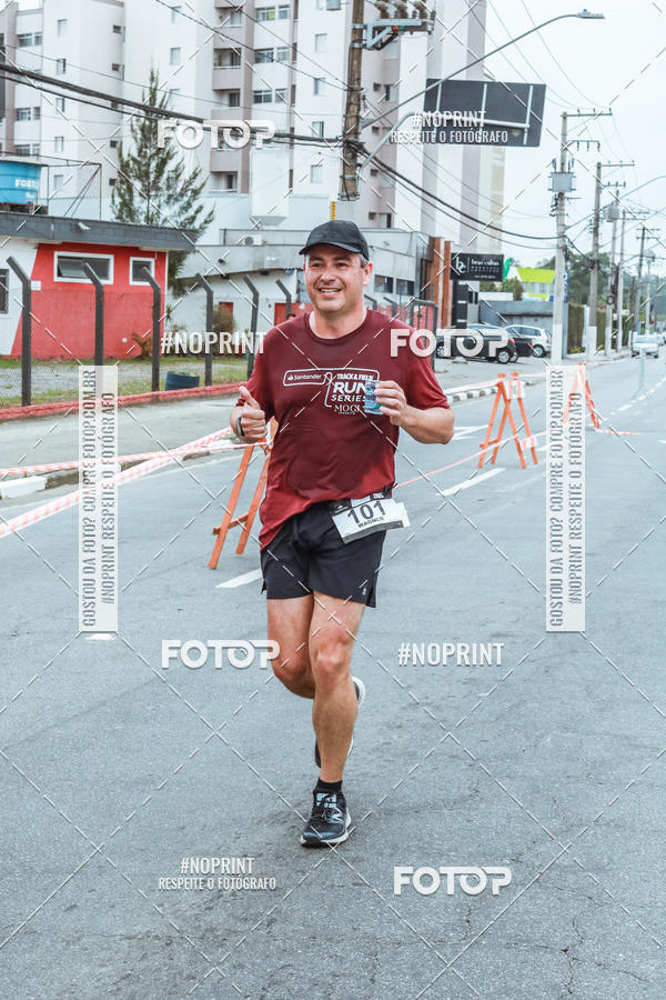 Buy your photos of the eventSANTANDER TRACK&FIELD RUN SERIES Mogi Shopping on Fotop