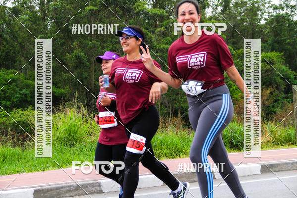 Buy your photos of the eventSANTANDER TRACK&FIELD RUN SERIES Mogi Shopping on Fotop