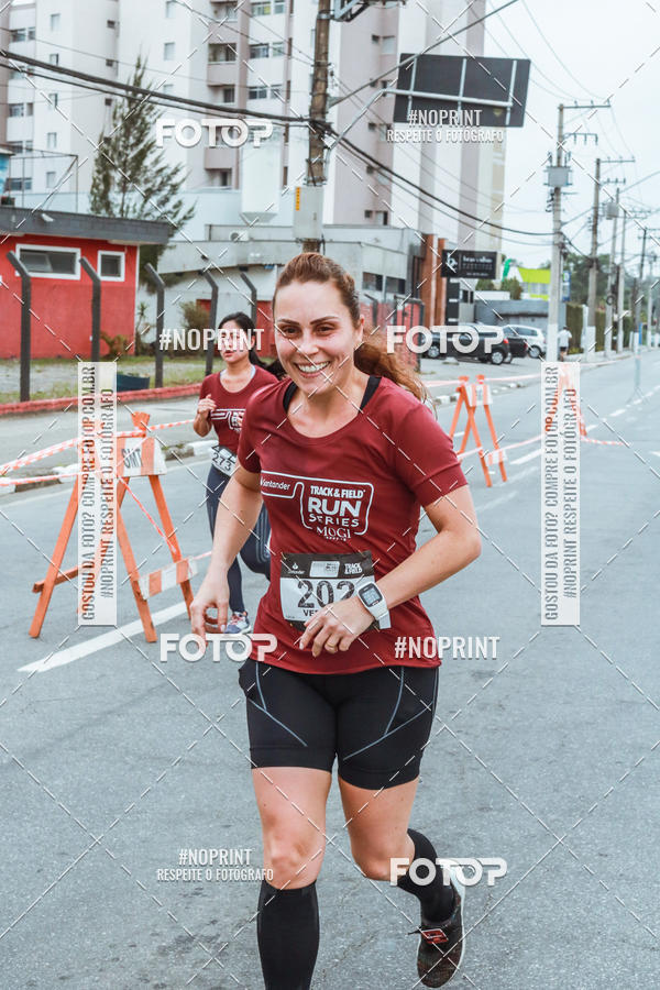 Buy your photos of the eventSANTANDER TRACK&FIELD RUN SERIES Mogi Shopping on Fotop