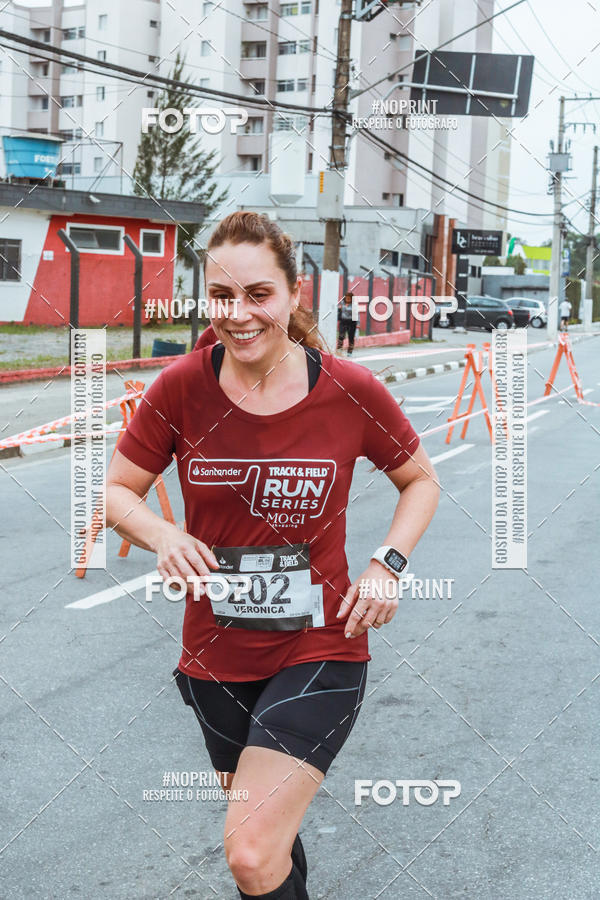 Buy your photos of the eventSANTANDER TRACK&FIELD RUN SERIES Mogi Shopping on Fotop
