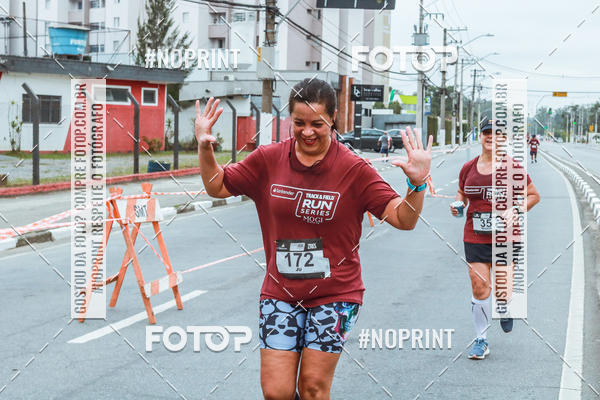 Buy your photos of the eventSANTANDER TRACK&FIELD RUN SERIES Mogi Shopping on Fotop