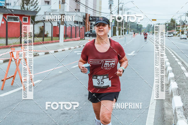 Buy your photos of the eventSANTANDER TRACK&FIELD RUN SERIES Mogi Shopping on Fotop