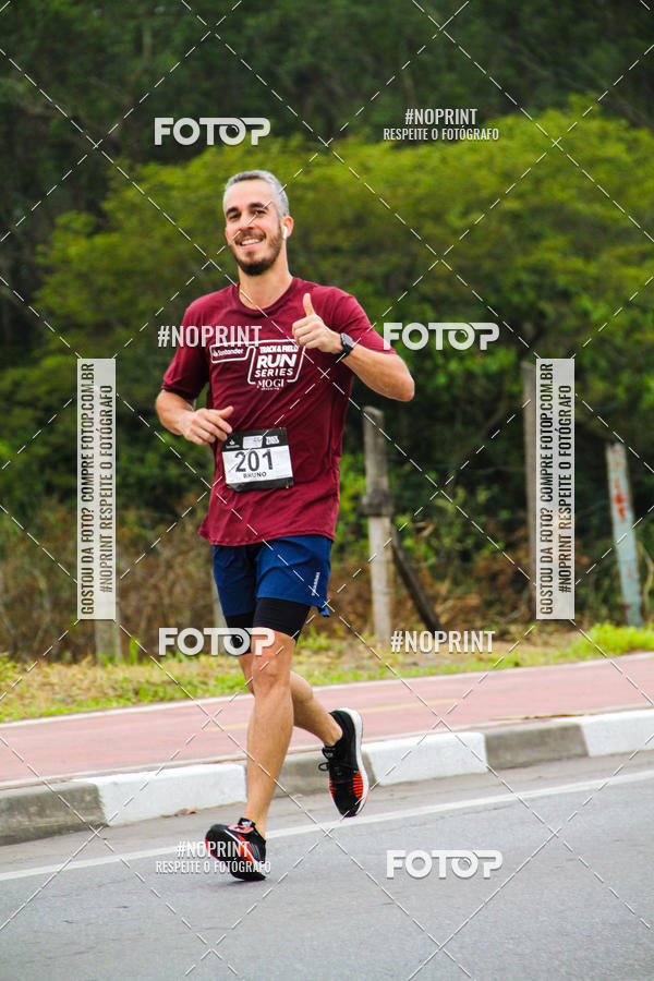 Buy your photos of the eventSANTANDER TRACK&FIELD RUN SERIES Mogi Shopping on Fotop
