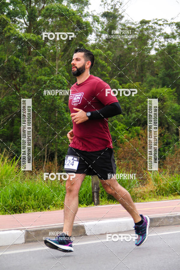 Buy your photos of the eventSANTANDER TRACK&FIELD RUN SERIES Mogi Shopping on Fotop