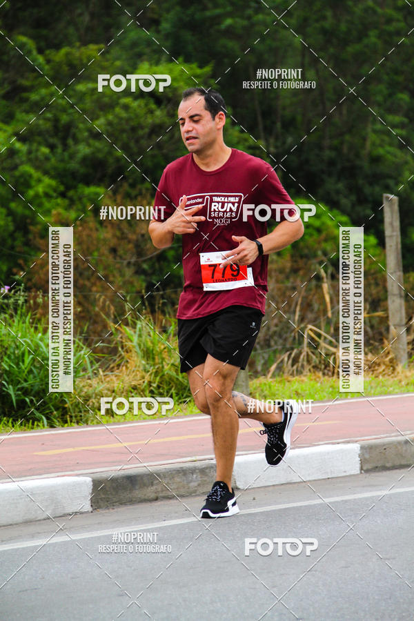 Buy your photos of the eventSANTANDER TRACK&FIELD RUN SERIES Mogi Shopping on Fotop