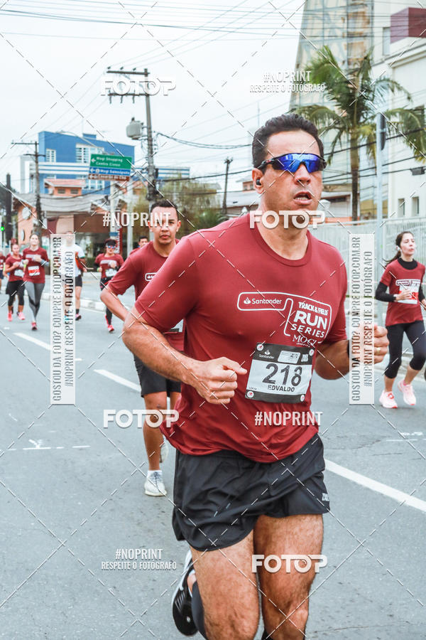 Buy your photos of the eventSANTANDER TRACK&FIELD RUN SERIES Mogi Shopping on Fotop