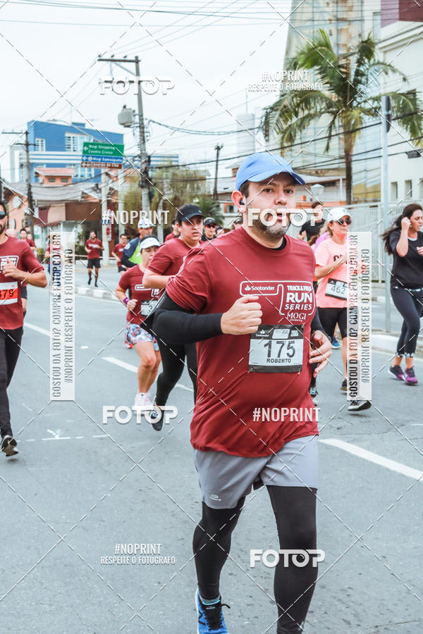 Buy your photos of the eventSANTANDER TRACK&FIELD RUN SERIES Mogi Shopping on Fotop