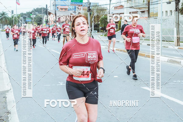 Buy your photos of the eventSANTANDER TRACK&FIELD RUN SERIES Mogi Shopping on Fotop