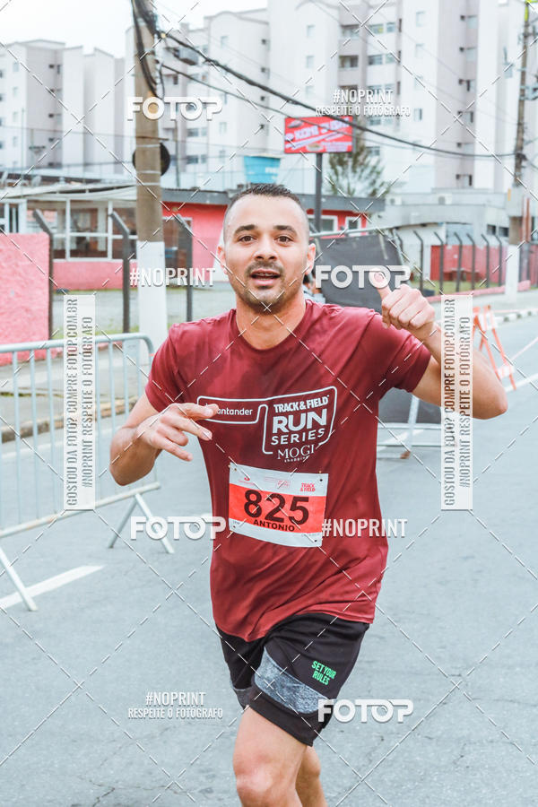 Buy your photos of the eventSANTANDER TRACK&FIELD RUN SERIES Mogi Shopping on Fotop