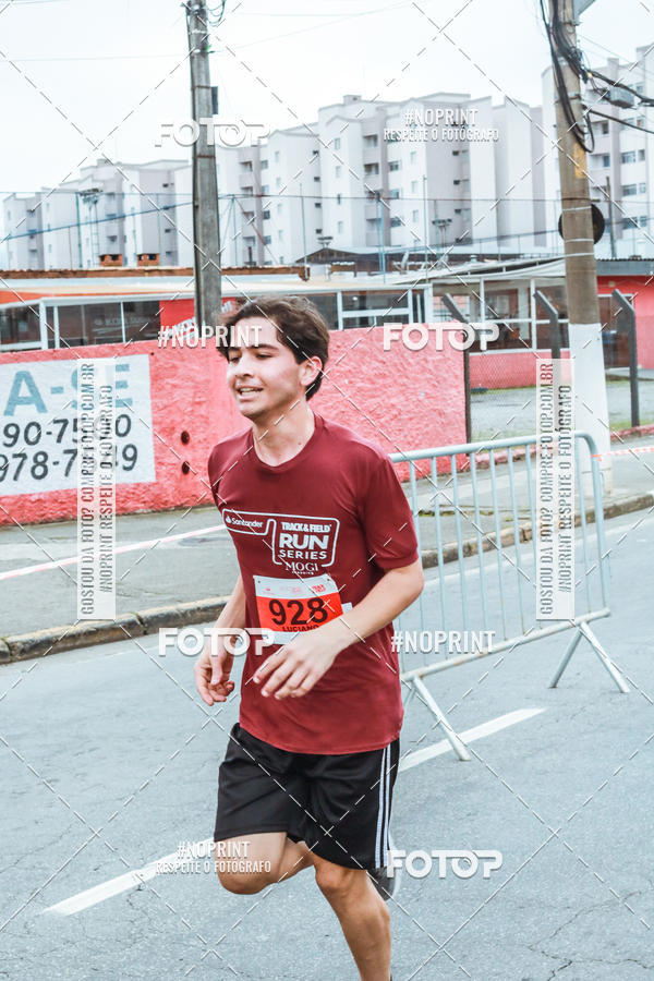 Buy your photos of the eventSANTANDER TRACK&FIELD RUN SERIES Mogi Shopping on Fotop