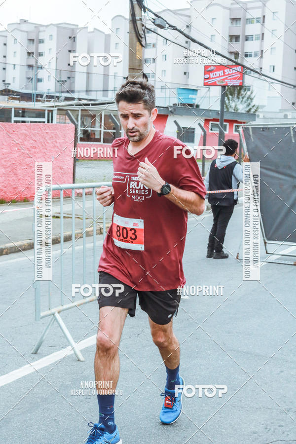 Buy your photos of the eventSANTANDER TRACK&FIELD RUN SERIES Mogi Shopping on Fotop