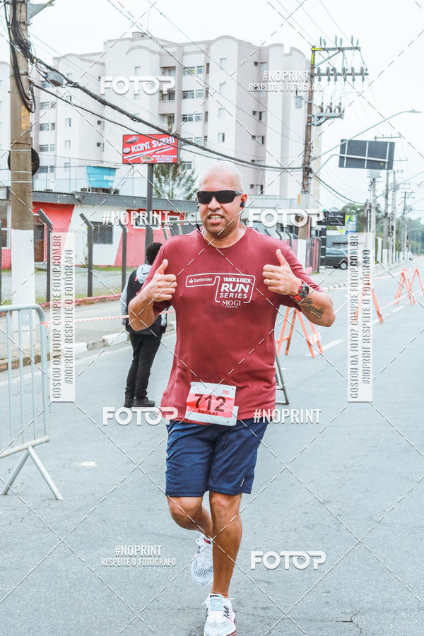 Buy your photos of the eventSANTANDER TRACK&FIELD RUN SERIES Mogi Shopping on Fotop