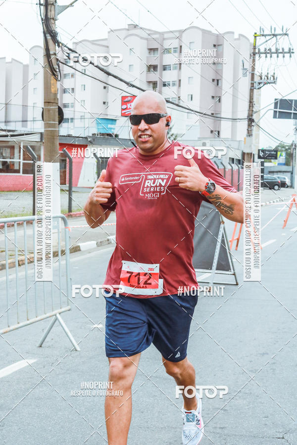 Buy your photos of the eventSANTANDER TRACK&FIELD RUN SERIES Mogi Shopping on Fotop