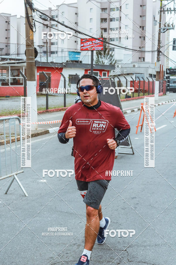 Buy your photos of the eventSANTANDER TRACK&FIELD RUN SERIES Mogi Shopping on Fotop