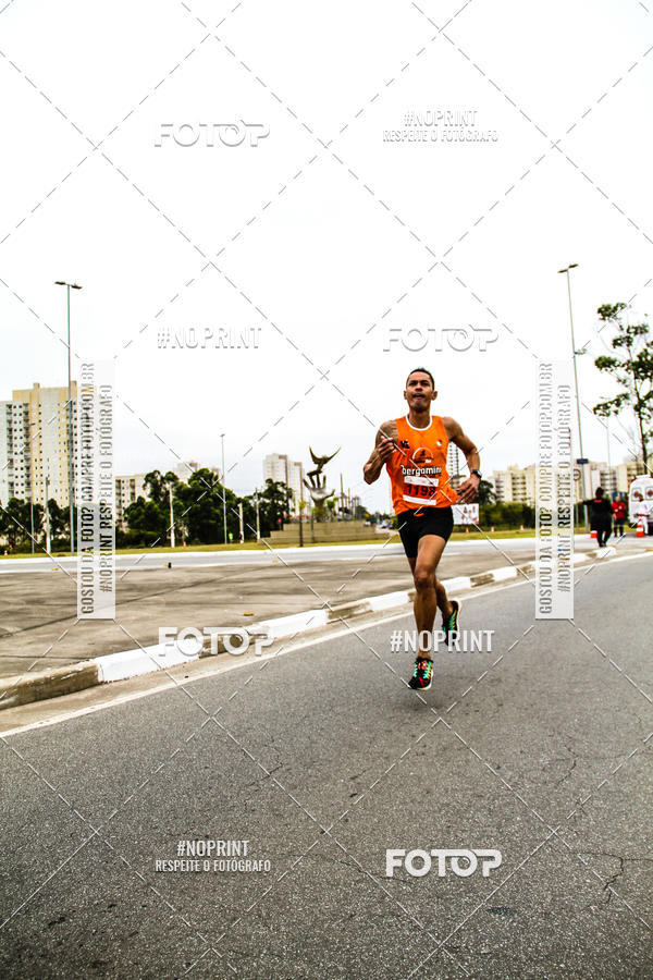 Buy your photos of the eventSANTANDER TRACK&FIELD RUN SERIES Mogi Shopping on Fotop