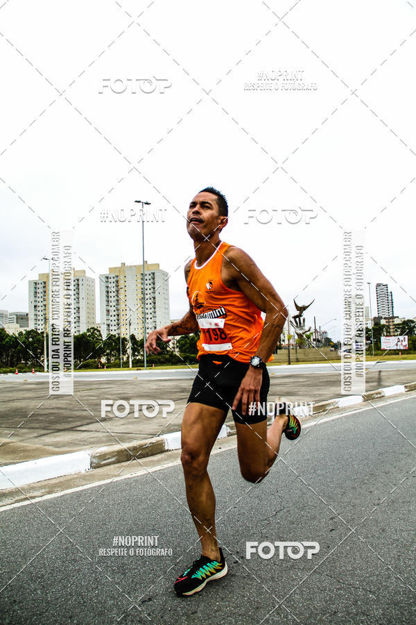 Buy your photos of the eventSANTANDER TRACK&FIELD RUN SERIES Mogi Shopping on Fotop