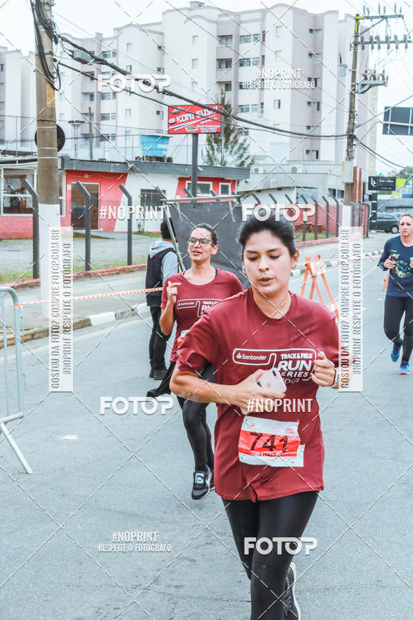 Buy your photos of the eventSANTANDER TRACK&FIELD RUN SERIES Mogi Shopping on Fotop