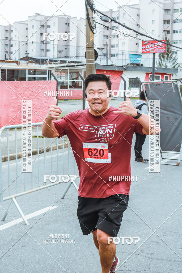 Buy your photos of the eventSANTANDER TRACK&FIELD RUN SERIES Mogi Shopping on Fotop