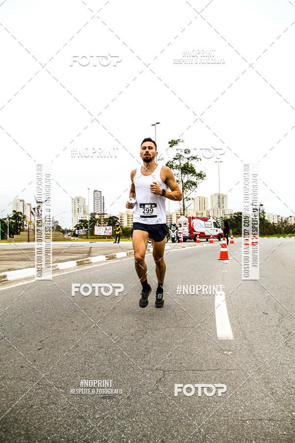 Buy your photos of the eventSANTANDER TRACK&FIELD RUN SERIES Mogi Shopping on Fotop